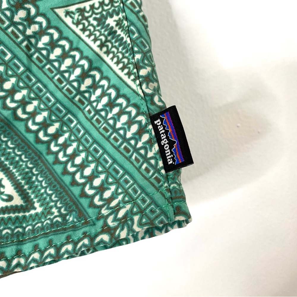 Patagonia Two Tone Green Paisley Active Mini Skirt Nylon Athletic - Picture 3 of 7